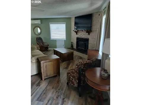 309 S Hazel Street Brookings OR 97415