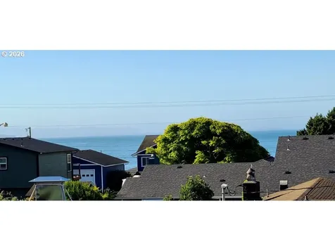 309 S Hazel Street Brookings OR 97415
