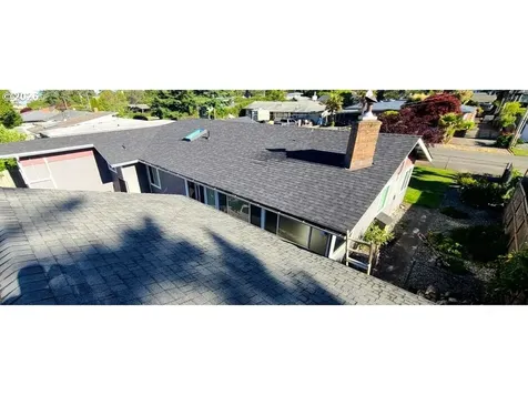 309 S Hazel Street Brookings OR 97415