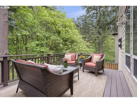 18262 SW Santoro Drive Beaverton OR 97007
