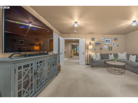 18262 SW Santoro Drive Beaverton OR 97007