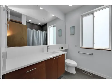 77 Bangle Court Cottage Grove OR 97424