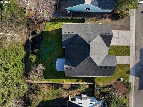 1055 Nautical Drive Hammond OR 97121