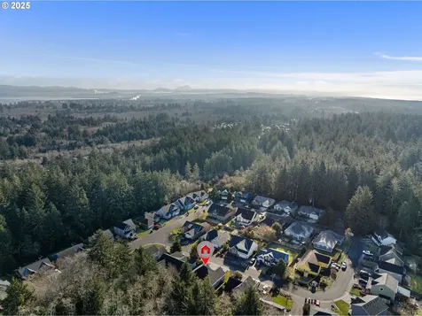 1055 Nautical Drive Hammond OR 97121