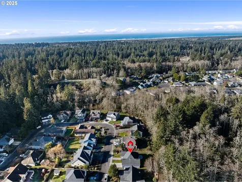 1055 Nautical Drive Hammond OR 97121