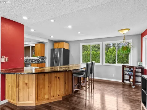 12910 NE 31st Street Vancouver WA 98682