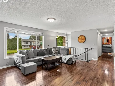 12910 NE 31st Street Vancouver WA 98682