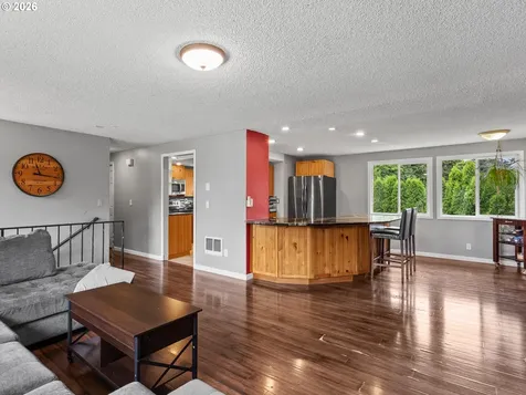 12910 NE 31st Street Vancouver WA 98682