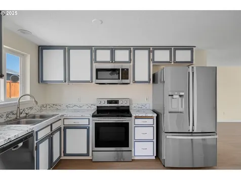 518 SW Sheila Street Dallas OR 97338