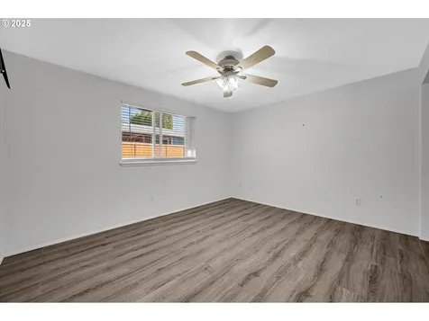 518 SW Sheila Street Dallas OR 97338