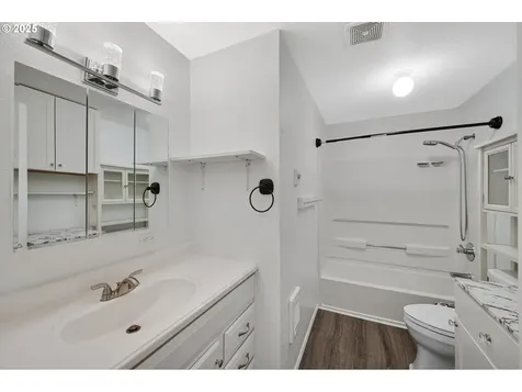 518 SW Sheila Street Dallas OR 97338
