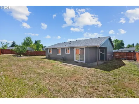 518 SW Sheila Street Dallas OR 97338