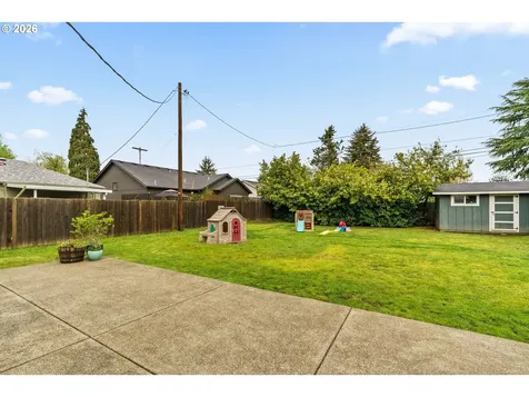 3155 Bell Avenue Eugene OR 97402