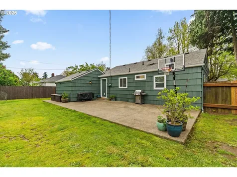 3155 Bell Avenue Eugene OR 97402