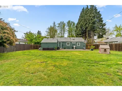 3155 Bell Avenue Eugene OR 97402