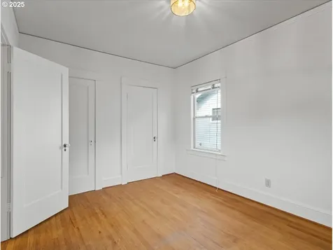 1806 SE 55th Avenue Portland OR 97215
