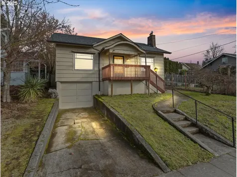 1806 SE 55th Avenue Portland OR 97215