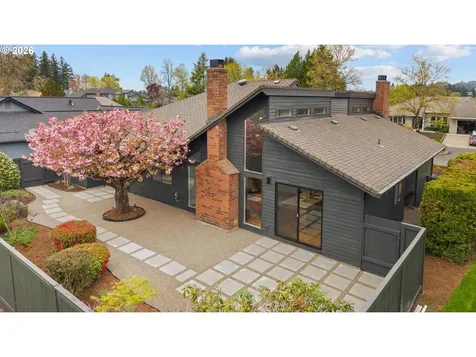 7104 SW Chapel Lane Portland OR 97223