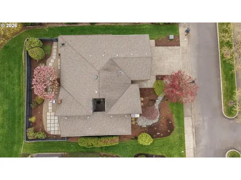 7104 SW Chapel Lane Portland OR 97223