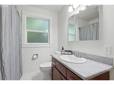 1651 NE 134th Place Portland OR 97230