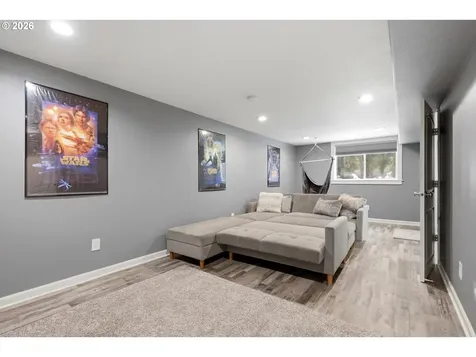 1651 NE 134th Place Portland OR 97230