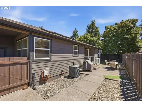 1651 NE 134th Place Portland OR 97230
