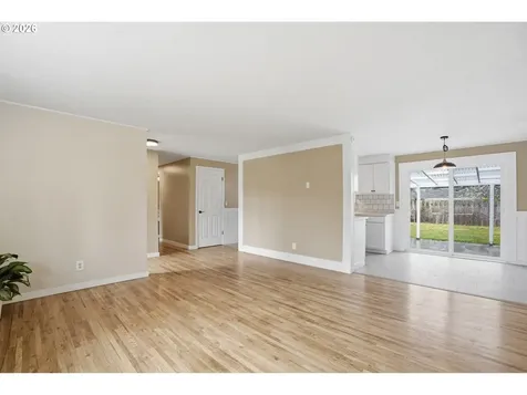 12306 SE 1st Street Vancouver WA 98660