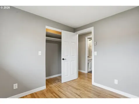 12306 SE 1st Street Vancouver WA 98660