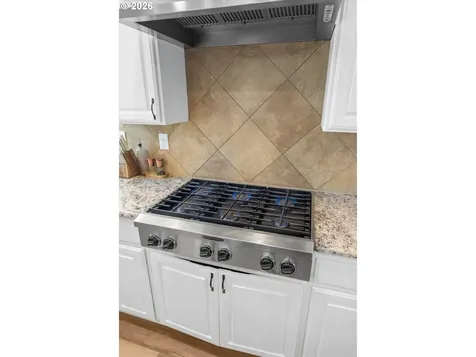 5214 N Wedgewood Loop Newberg OR 97132