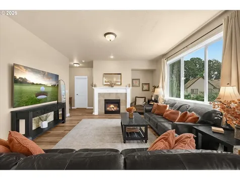 5214 N Wedgewood Loop Newberg OR 97132