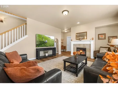 5214 N Wedgewood Loop Newberg OR 97132