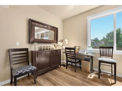 5214 N Wedgewood Loop Newberg OR 97132