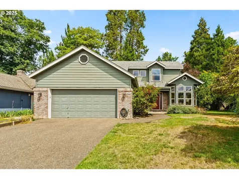 1473 Luella Street Eugene OR 97401