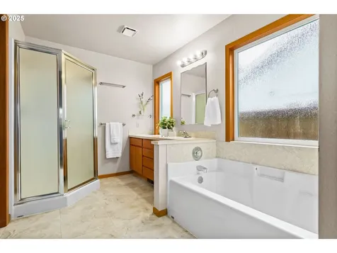 1473 Luella Street Eugene OR 97401
