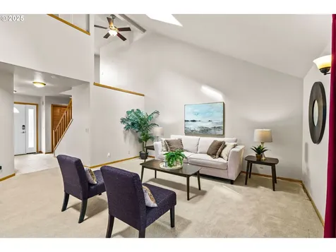 1473 Luella Street Eugene OR 97401