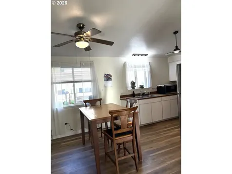 2375 SE Washington Court Hillsboro OR 97123