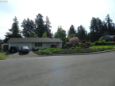 2375 SE Washington Court Hillsboro OR 97123