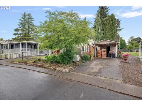 570 N 10th Avenue Cornelius OR 97113