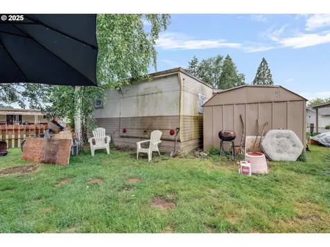 570 N 10th Avenue Cornelius OR 97113