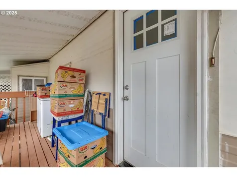 570 N 10th Avenue Cornelius OR 97113