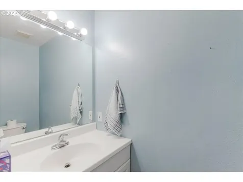 2303 SW 4th Street Gresham OR 97080