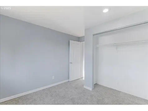 2303 SW 4th Street Gresham OR 97080