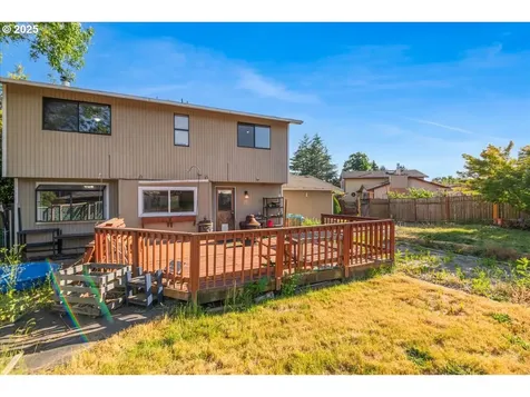2303 SW 4th Street Gresham OR 97080