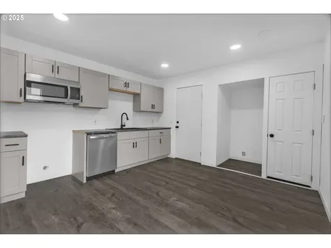 1489 Mckinley Court Eugene OR 97402