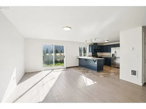 16005 NE 4th Street Vancouver WA 98684