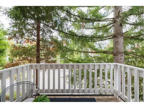 11059 SW Celeste Lane Portland OR 97225