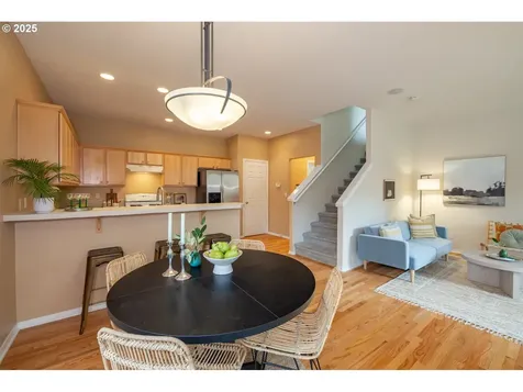 11059 SW Celeste Lane Portland OR 97225