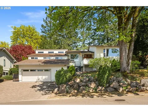 9 Del Prado Street Lake Oswego OR 97035
