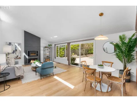 9 Del Prado Street Lake Oswego OR 97035