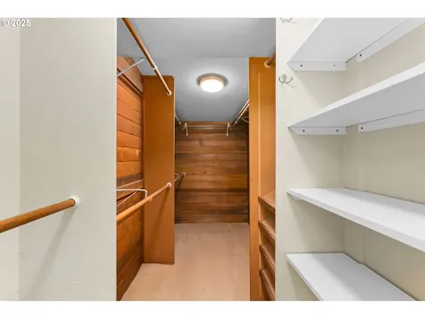 9 Del Prado Street Lake Oswego OR 97035